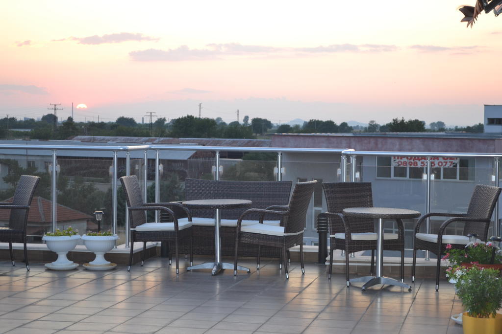 Alexander Hotel Asenovgrad Dış mekan fotoğraf