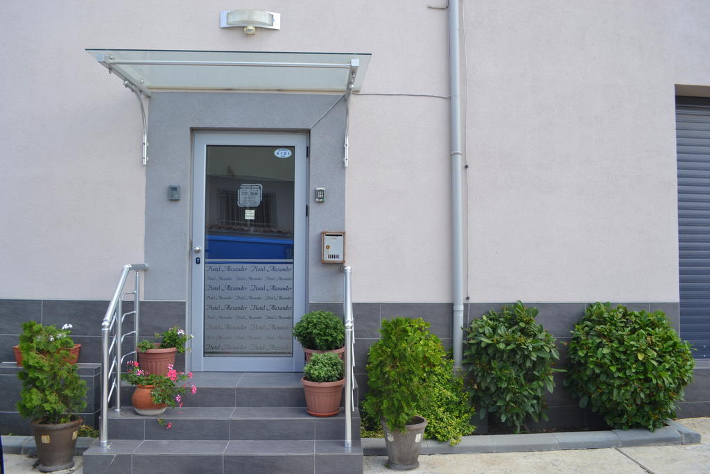 Alexander Hotel Asenovgrad Dış mekan fotoğraf