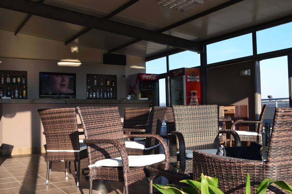 Alexander Hotel Asenovgrad Dış mekan fotoğraf