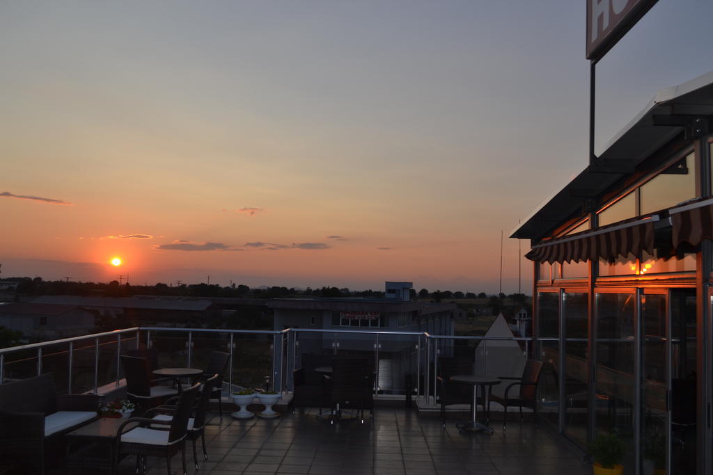 Alexander Hotel Asenovgrad Dış mekan fotoğraf